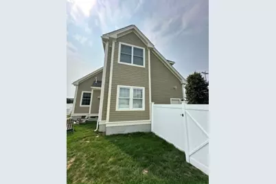31 Chestnut St, Foxboro, MA 02035 - Photo 3