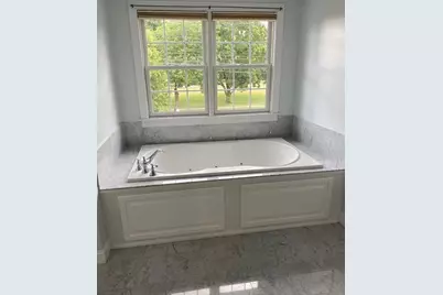 31 Chestnut St, Foxboro, MA 02035 - Photo 17