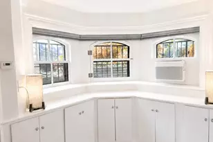 165 Beacon St, Boston, MA 02116 - Photo 11