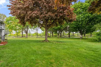 8 Arbor Way #A, Holyoke, MA 01040 - Photo 25