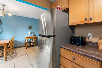 8 Arbor Way #A, Holyoke, MA 01040 - Photo 15