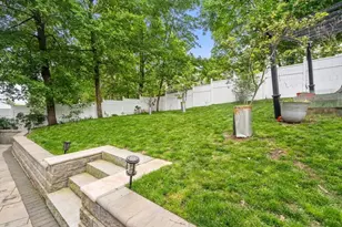560 Worcester St, Wellesley, MA 02481 - Photo 27