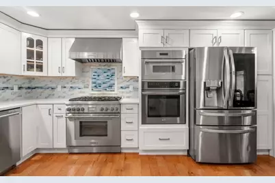 560 Worcester Street, Wellesley, MA 02481 - Photo 5