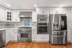 560 Worcester St, Wellesley, MA 02481 - Photo 5