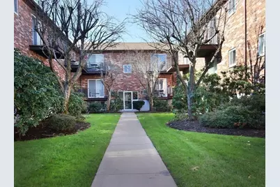 41 Westgate Rd #1, Boston, MA 02467 - Photo 11