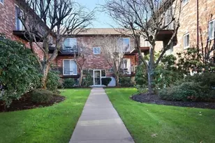 41 Westgate Rd, Boston, MA 02467 - Photo 11