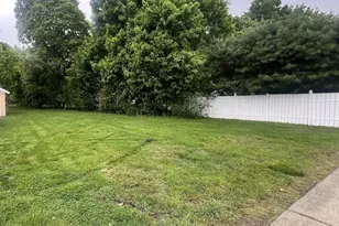 181 Pleasant St, Norwood, MA 02062 - Photo 13