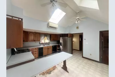 181 Pleasant St, Norwood, MA 02062 - Photo 3