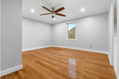 7 Pine St #2, Malden, MA 02148 - Photo 17