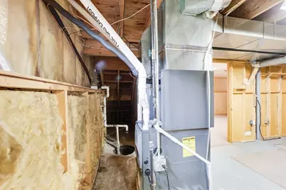 11 Notre Dame Street #A, Westfield, MA 01085 - Photo 21