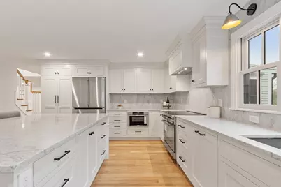 127 Lee Dr, Concord, MA 01742 - Photo 9