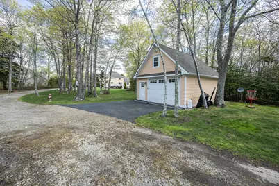 101 Meadowbrook Ln, Westport, MA 02790 - Photo 33