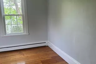 78 Pleasant St, Leicester, MA 01524 - Photo 17