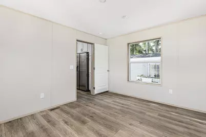 4 Northwest #4, North Attleboro, MA 02760 - Photo 23