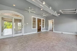 372 Ocean Ave, Marblehead, MA 01945 - Photo 11