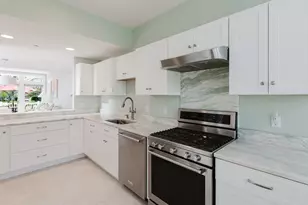 62 Hidden Bay Dr, Dartmouth, MA 02748 - Photo 7