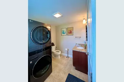 587 Tremont St, Taunton, MA 02780 - Photo 23