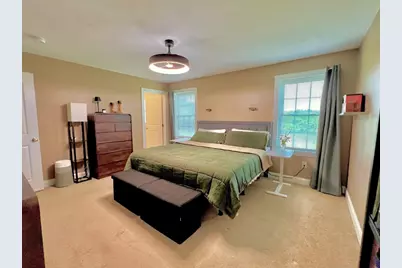 587 Tremont St, Taunton, MA 02780 - Photo 11