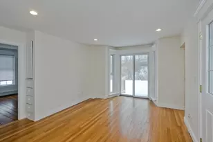 54 Canal St, South Hadley, MA 01075 - Photo 9