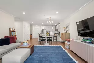 320 Middlesex Ave, Medford, MA 02155 - Photo 9