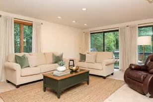131 Jewett St, Pepperell, MA 01463 - Photo 3
