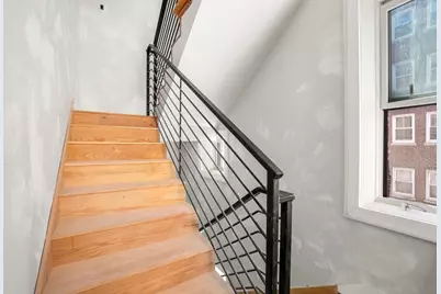 38 Fleet St #1, Boston, MA 02109 - Photo 7