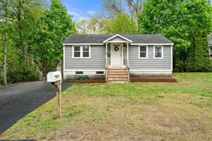 7 Indian Neck Rd, Wareham, MA 02571 - Photo 5