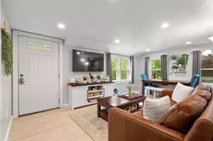7 Indian Neck Rd, Wareham, MA 02571 - Photo 21