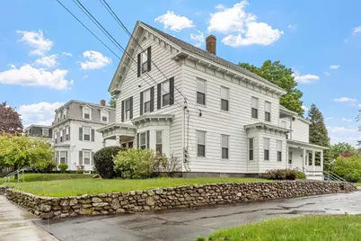 19 Washington St, Leominster, MA 01453 - Photo 1