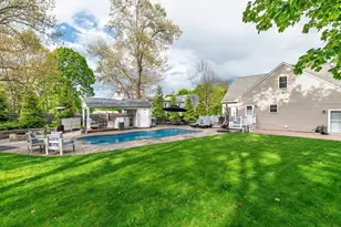 51 Faxon St, Braintree, MA 02184 - Photo 3