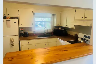1431 Iyannough Rd #1, Barnstable, MA 02632 - Photo 9