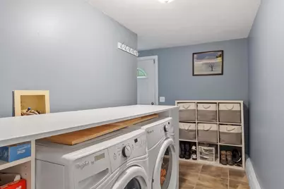 1373 Massachusetts Ave, Lunenburg, MA 01462 - Photo 17