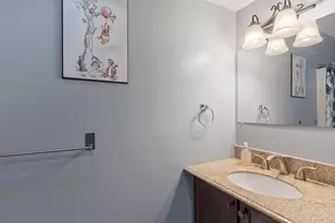 1373 Massachusetts Ave, Lunenburg, MA 01462 - Photo 23