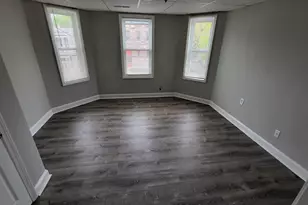 271 West 6th, Lowell, MA 01850 - Photo 9
