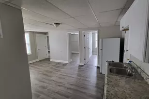 271 West 6th, Lowell, MA 01850 - Photo 5