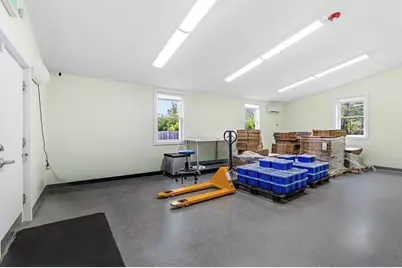 193-195 Northampton St, Easthampton, MA 01027 - Photo 21
