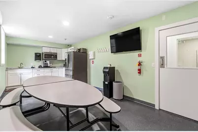 193-195 Northampton St, Easthampton, MA 01027 - Photo 37