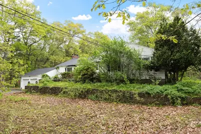 354 Maple St, Bellingham, MA 02019 - Photo 27