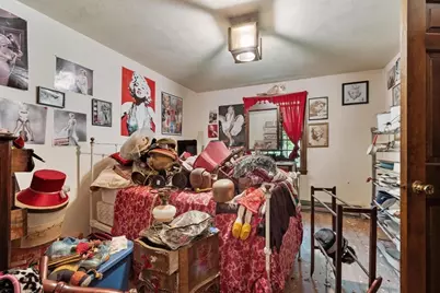 354 Maple St, Bellingham, MA 02019 - Photo 9