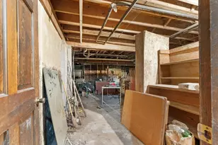 354 Maple St, Bellingham, MA 02019 - Photo 23