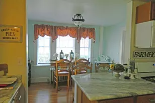 61 Gregory St, Marblehead, MA 01945 - Photo 7