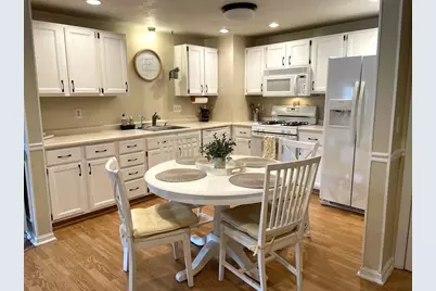 902 Pouliot Place, Wilmington, MA 01887 - Photo 3