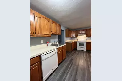 540 Cherry #B-1, Fall River, MA 02720 - Photo 3