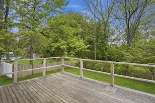 12 Linden St, Woburn, MA 01801 - Photo 35