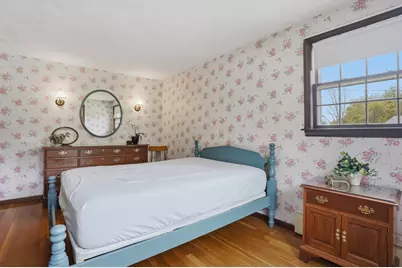 12 Linden Street, Woburn, MA 01801 - Photo 17