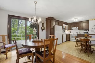 12 Linden St, Woburn, MA 01801 - Photo 9
