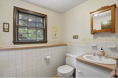 12 Linden Street, Woburn, MA 01801 - Photo 29