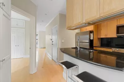 17 Follen St #4, Boston, MA 02116 - Photo 5