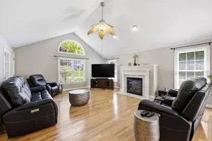 24 Jeanne Marie Dr, Westfield, MA 01085 - Photo 9