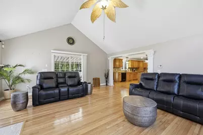 24 Jeanne Marie Dr, Westfield, MA 01085 - Photo 11
